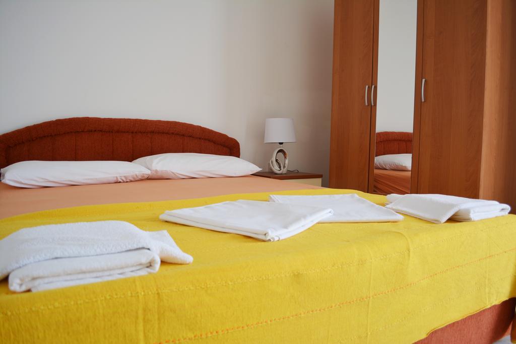 Apartamento Suz-Ana Trogir Exterior foto
