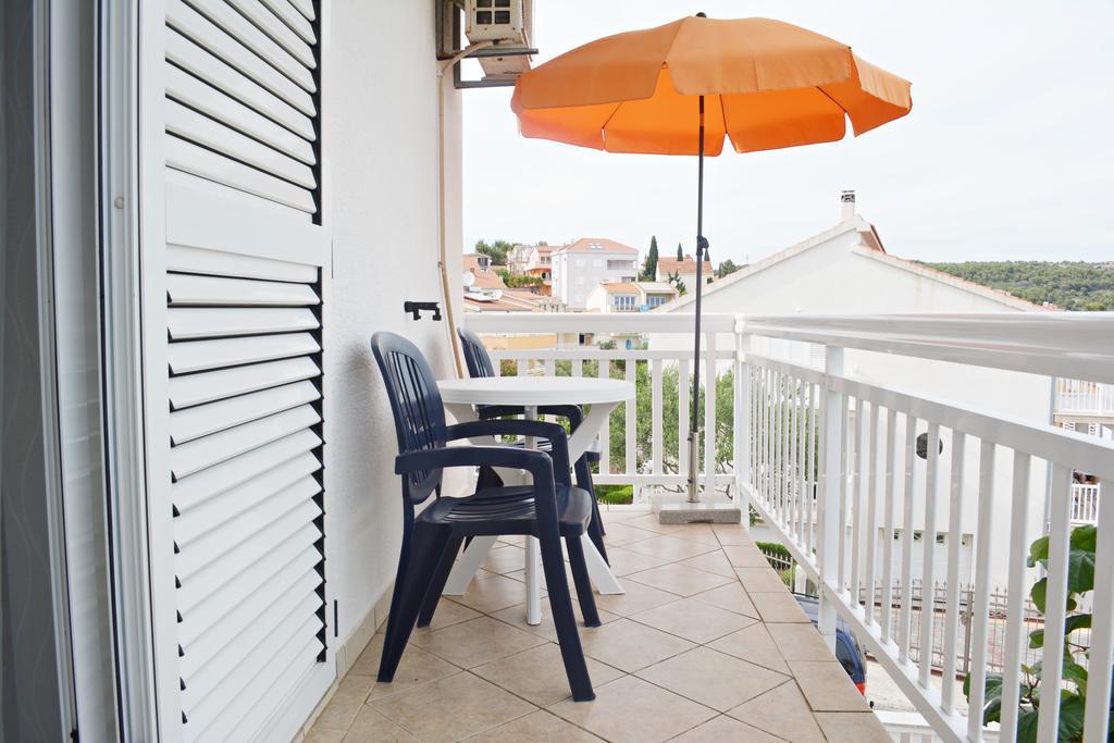 Apartamento Suz-Ana Trogir Exterior foto
