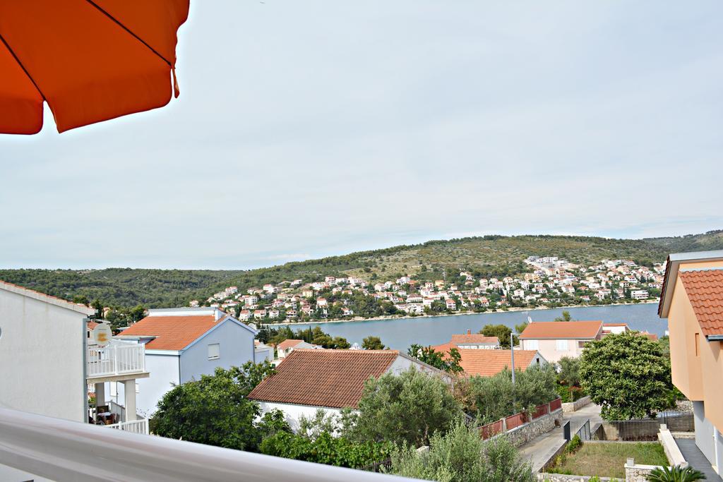 Apartamento Suz-Ana Trogir Exterior foto