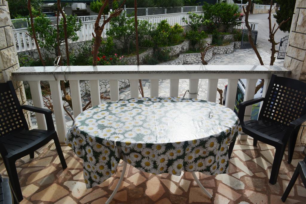 Apartamento Suz-Ana Trogir Exterior foto