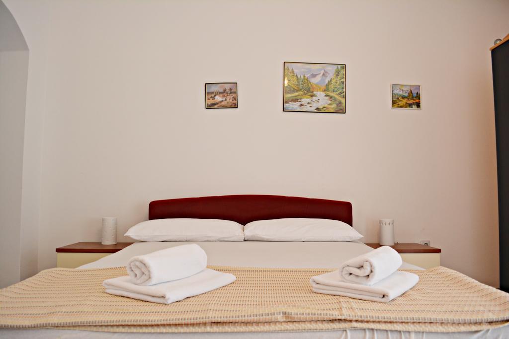 Apartamento Suz-Ana Trogir Exterior foto